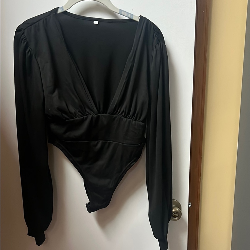 Elegant Black Women's Top NWOT